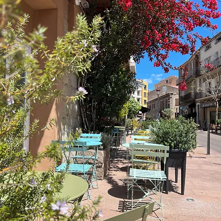 Ξενοδοχείο Holzer Ii 3*