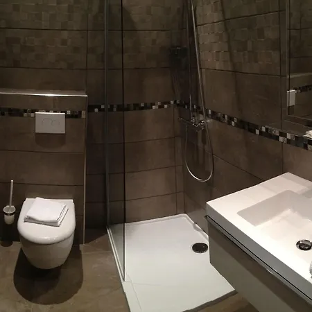 Holzer Ii Hotel 3*