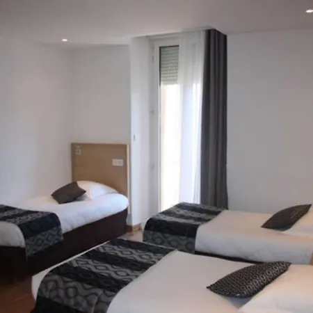 Holzer Ii Hotel 3*