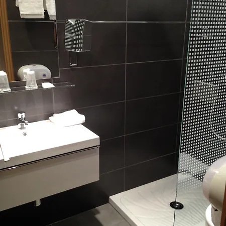 Holzer Ii Hotel 3*