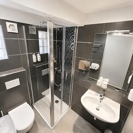 Hotel Holzer Ii 3*