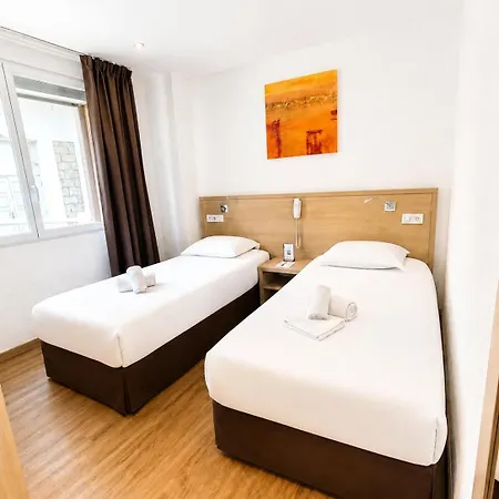 Holzer Ii Hotel 3*