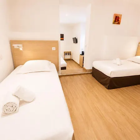 Holzer Ii Hotel 3*