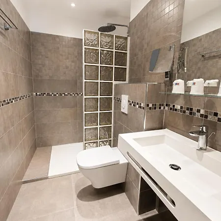Holzer Ii Hotel Porto-Vecchio (Corsica)