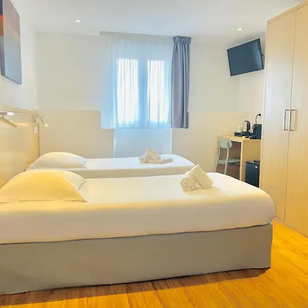 Hotel Holzer Ii Porto-Vecchio (Corsica)