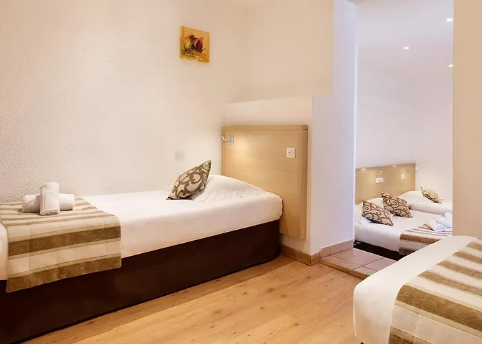 Hotel Holzer Ii Porto-Vecchio (Corsica)