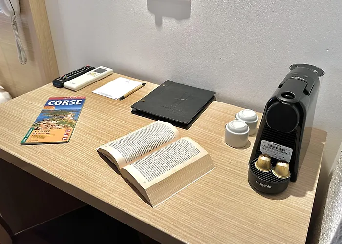 霍利泽酒店 酒店 3*